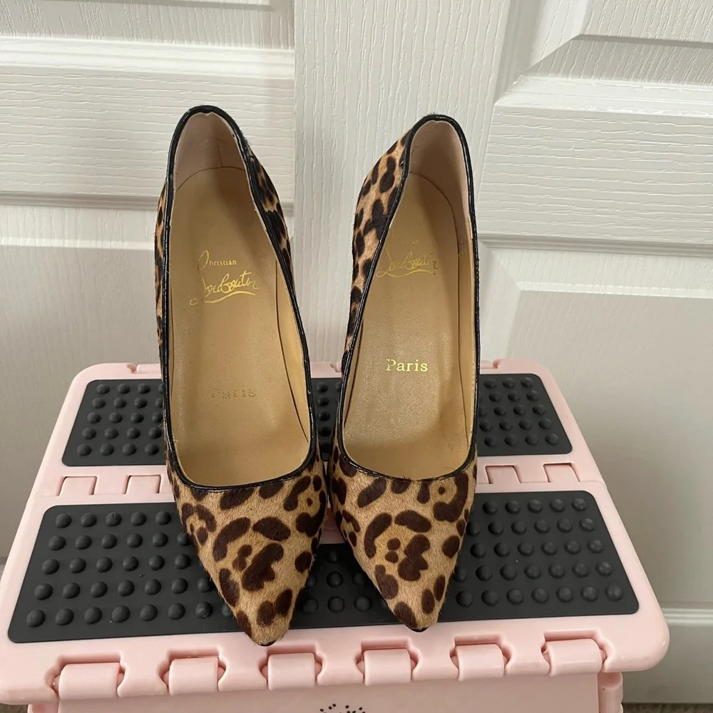 Christian Louboutin Kate Animal Print Heels 🐆 - Picture 2 of 6